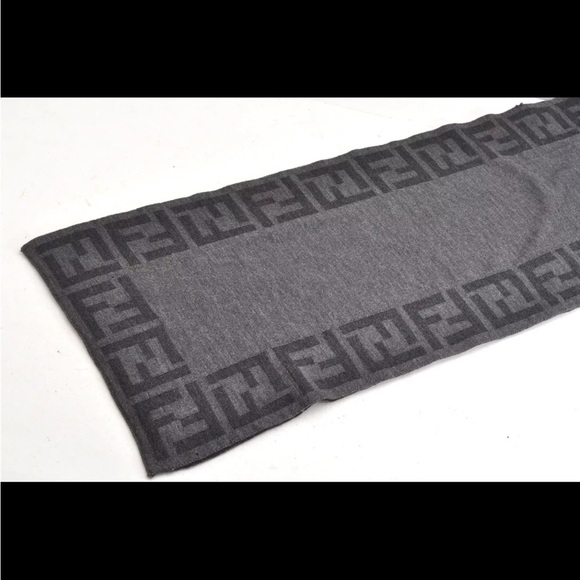 Authentic Fendi scarf Woolen Scarf - Picture 10 of 12